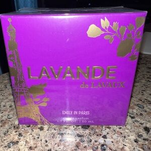 Lavande de Lavaux Perfume - Emily in Paris